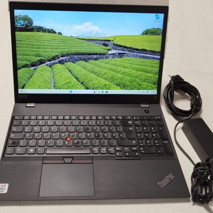 LenovoT15.jpg
